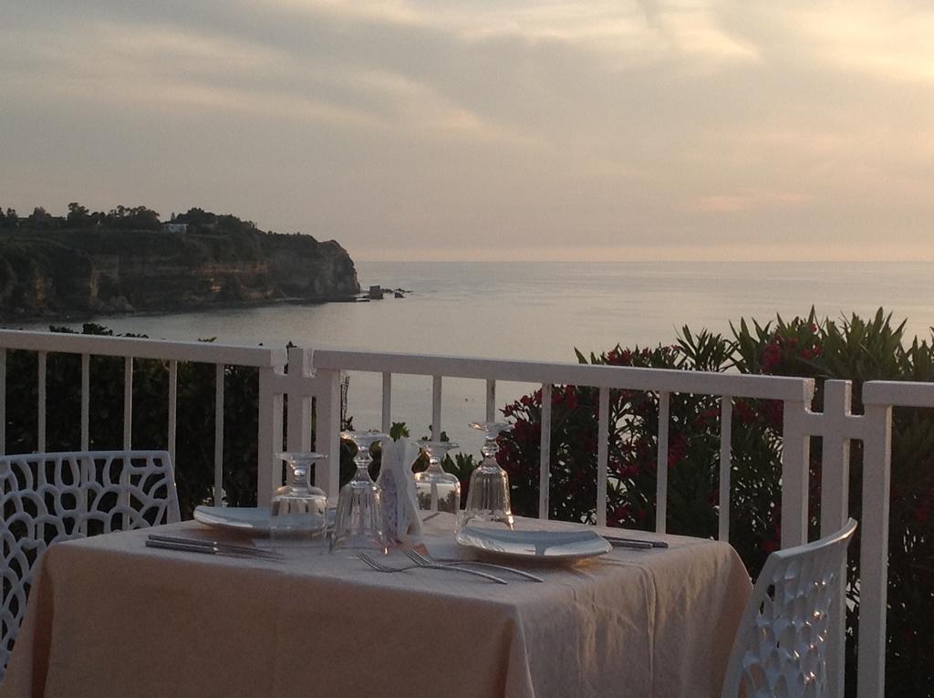 Hotel Valemare Tropea Buitenkant foto